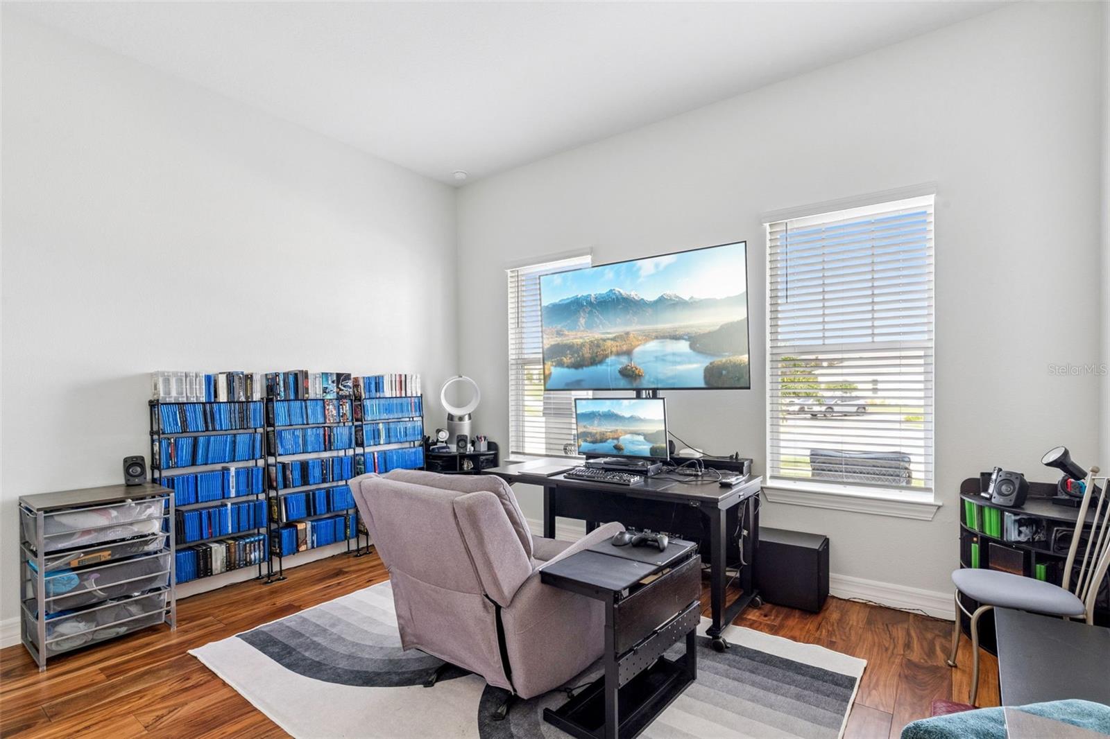 Image 18 of 23 For 1517 Evening Summit Circle