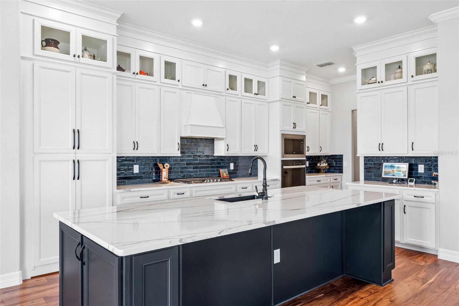 Image 5 of 23 For 1517 Evening Summit Circle