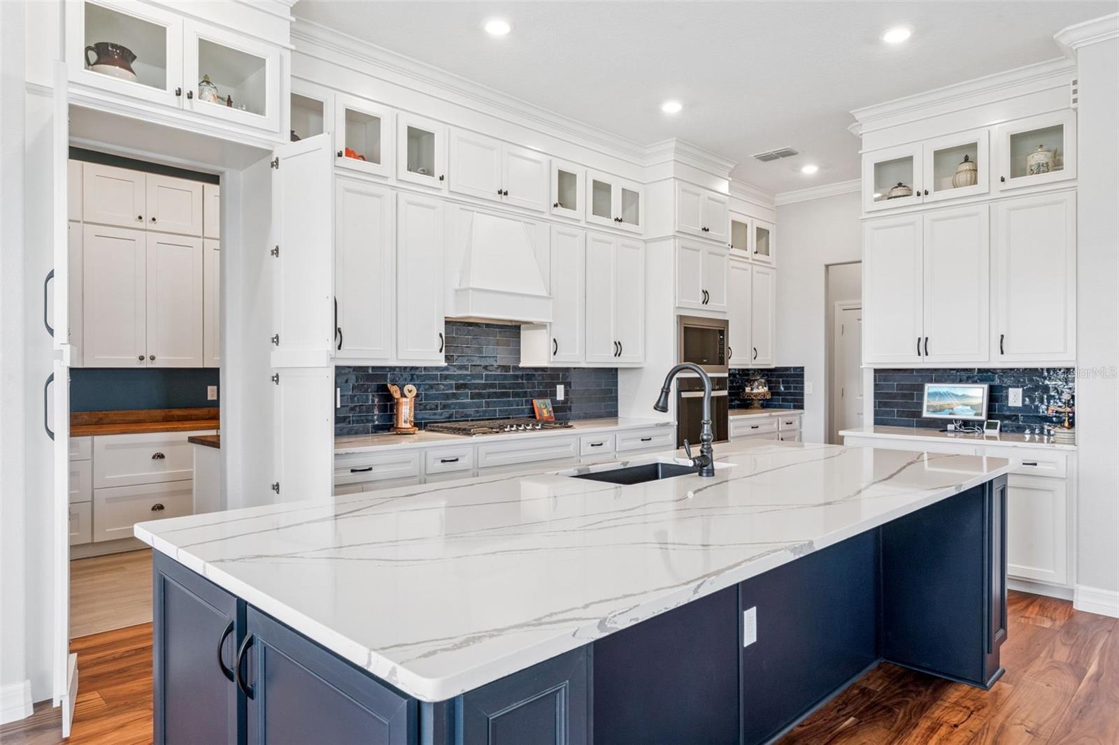 Image 6 of 23 For 1517 Evening Summit Circle