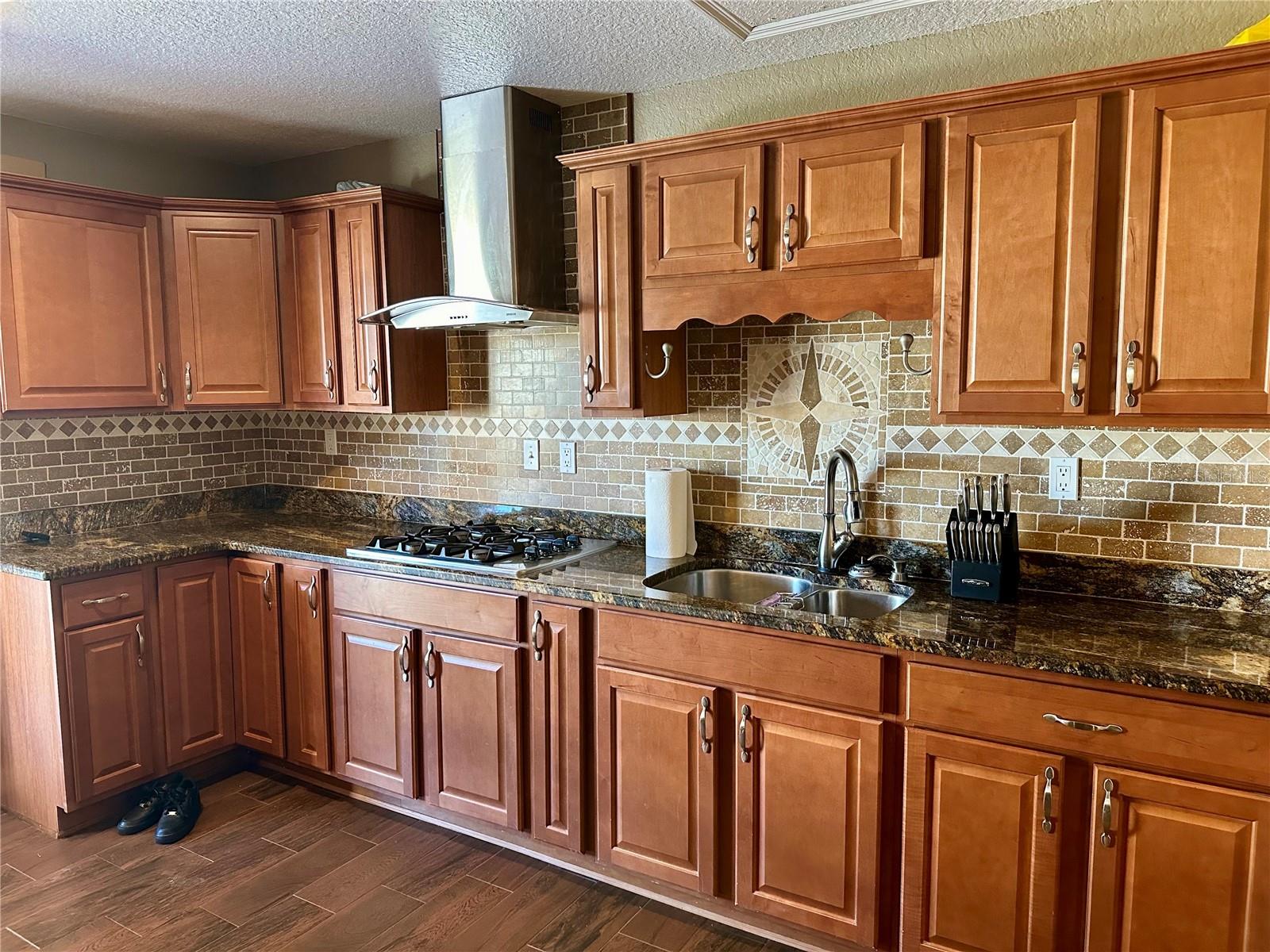 Image 21 of 67 For 2576 175th Loop