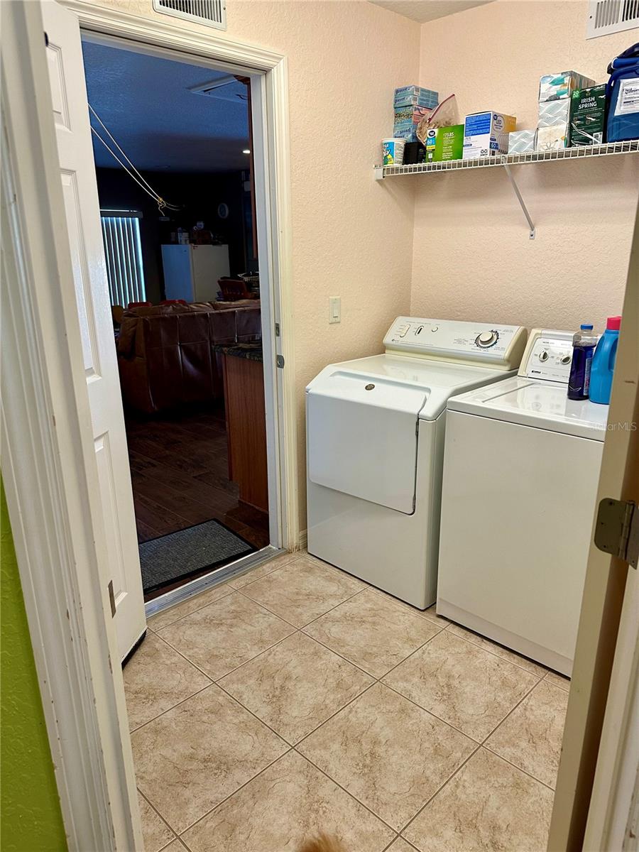 Image 48 of 67 For 2576 175th Loop