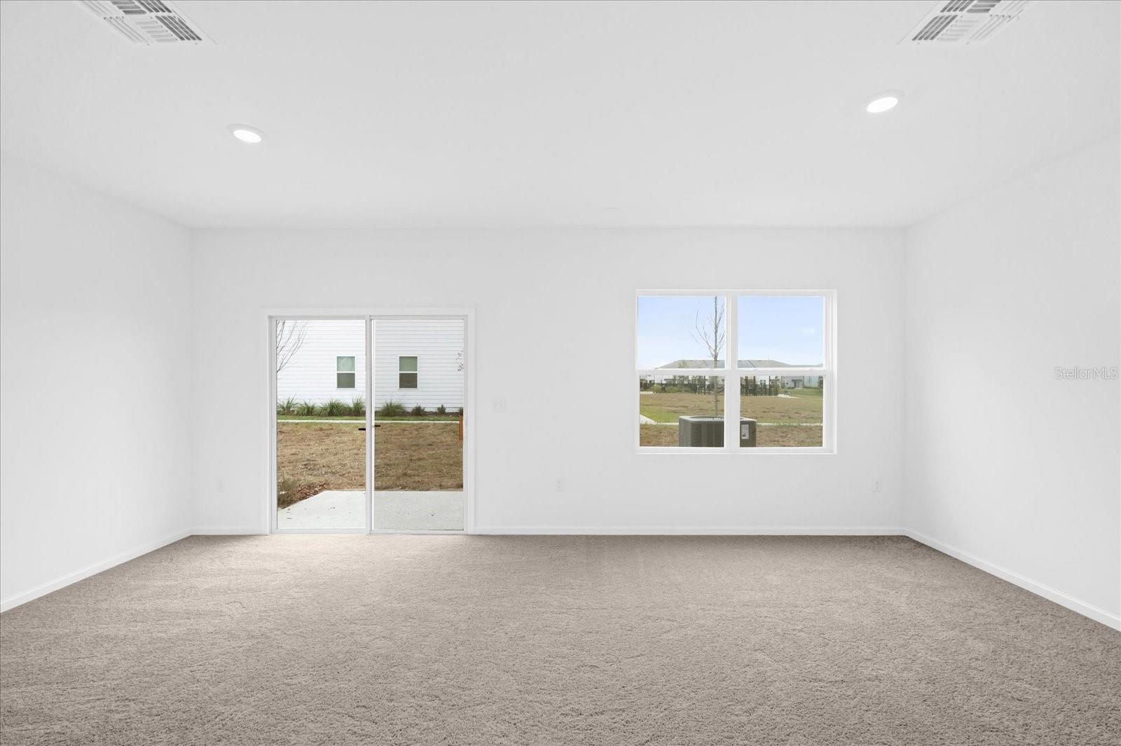 Image 8 of 32 For 5942 Chestnut Grove Place