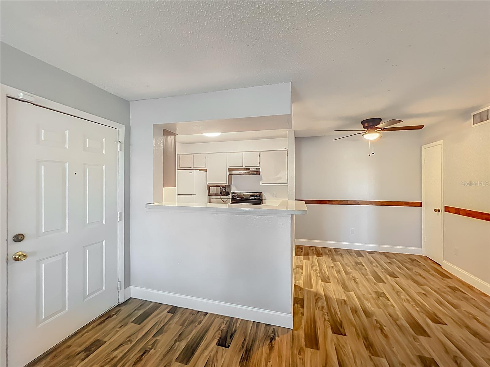 Image 16 of 46 For 4301 Lizshire Lane 107