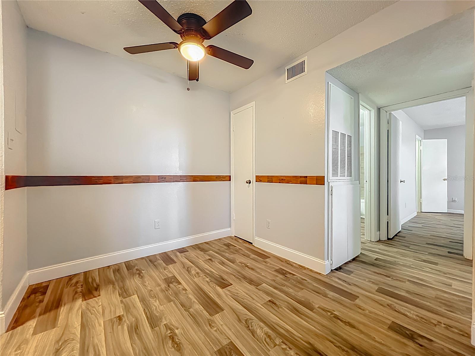 Image 17 of 46 For 4301 Lizshire Lane 107