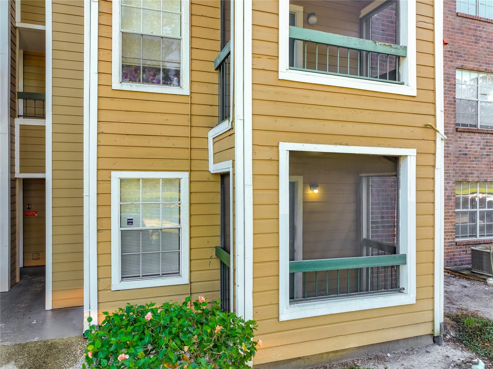 Image 4 of 46 For 4301 Lizshire Lane 107