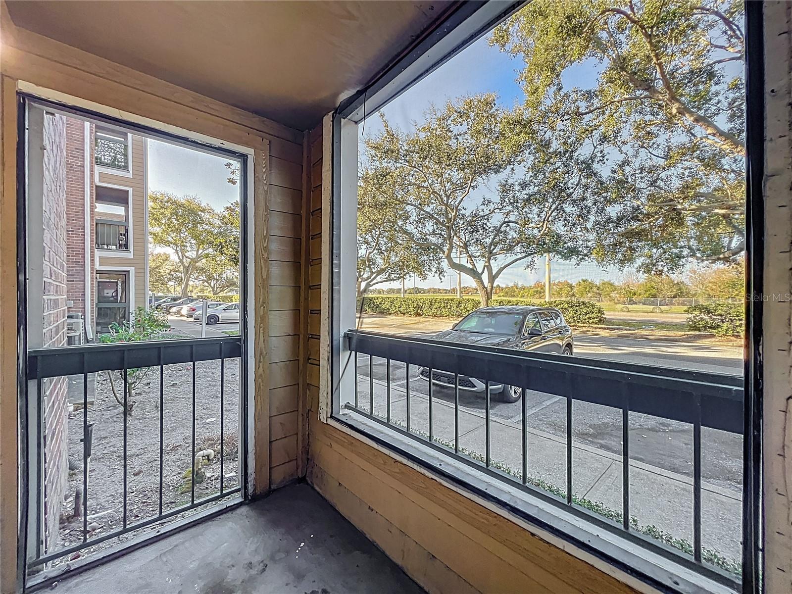 Image 40 of 46 For 4301 Lizshire Lane 107