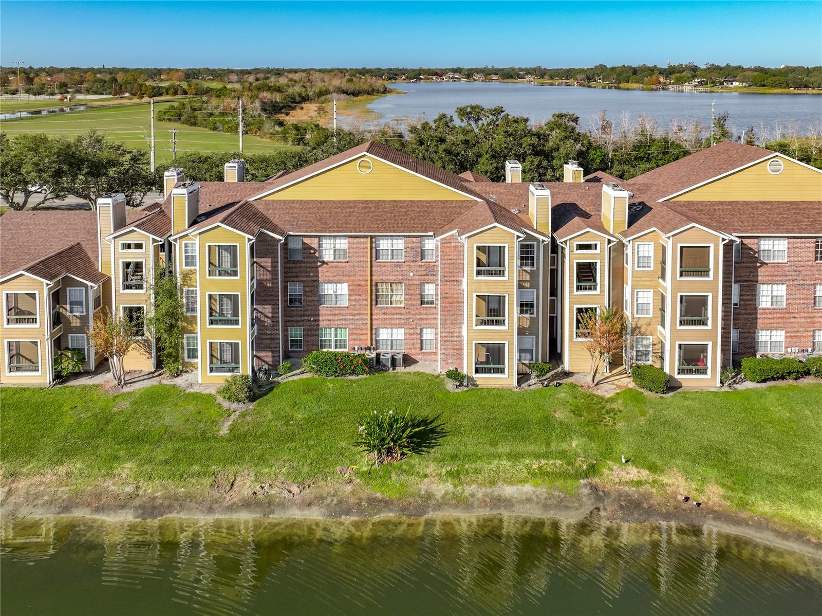 Image 42 of 46 For 4301 Lizshire Lane 107