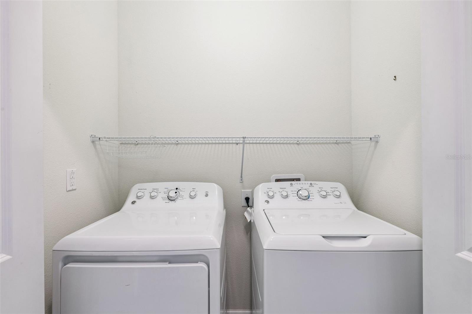 Image 14 of 31 For 3547 Fairwaters Court A