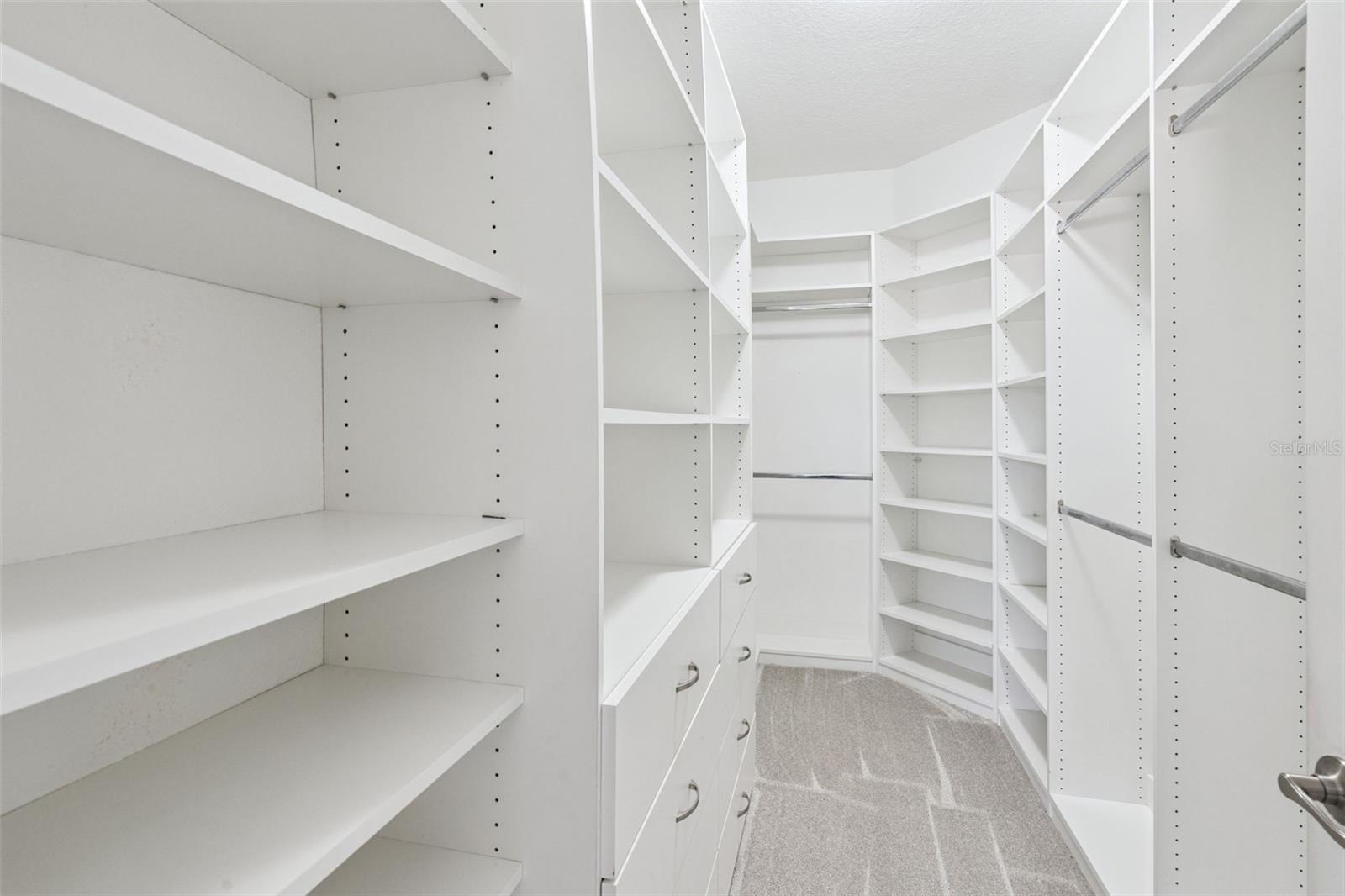 Image 9 of 31 For 3547 Fairwaters Court A