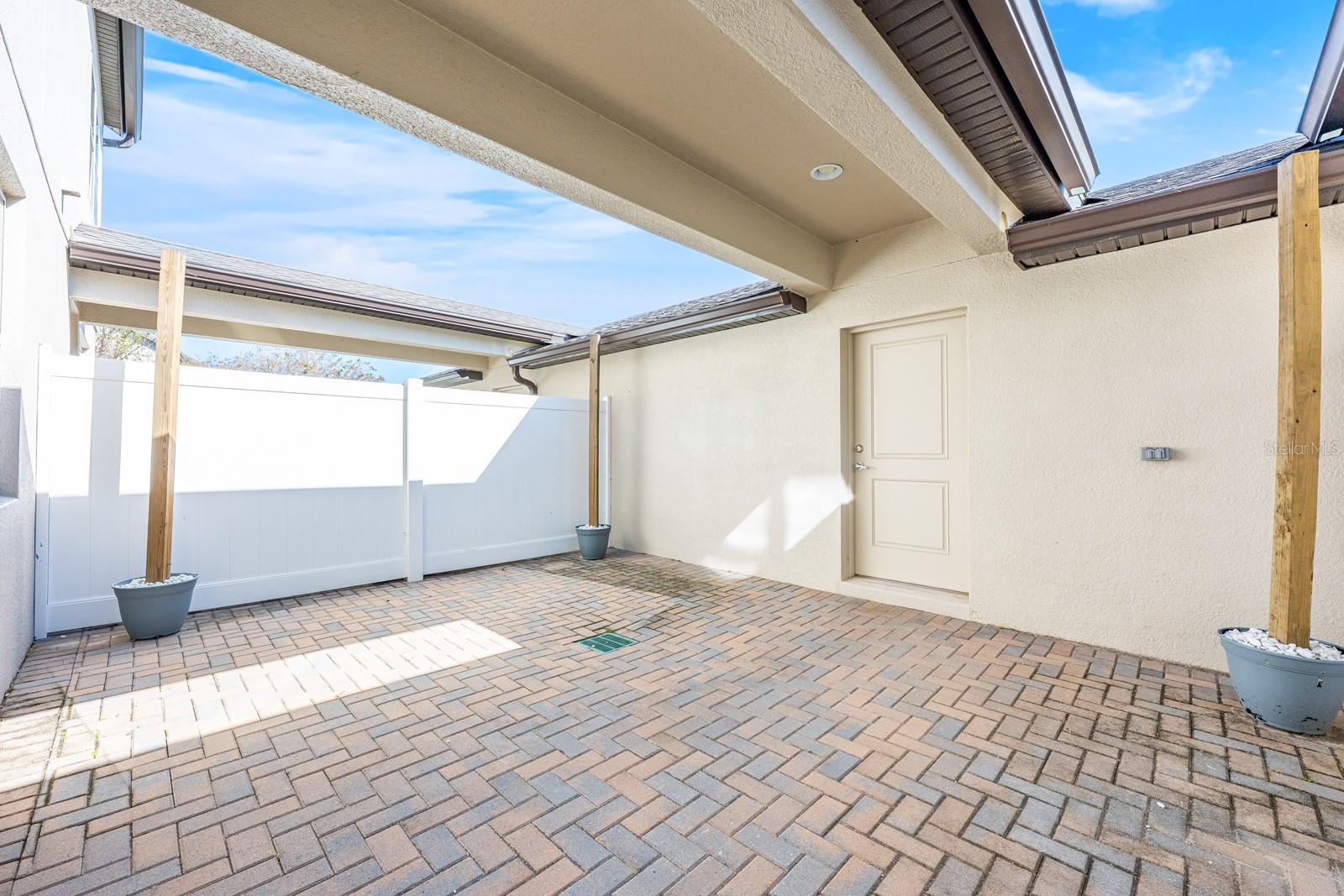 Image 22 of 25 For 7327 Duxbury Lane