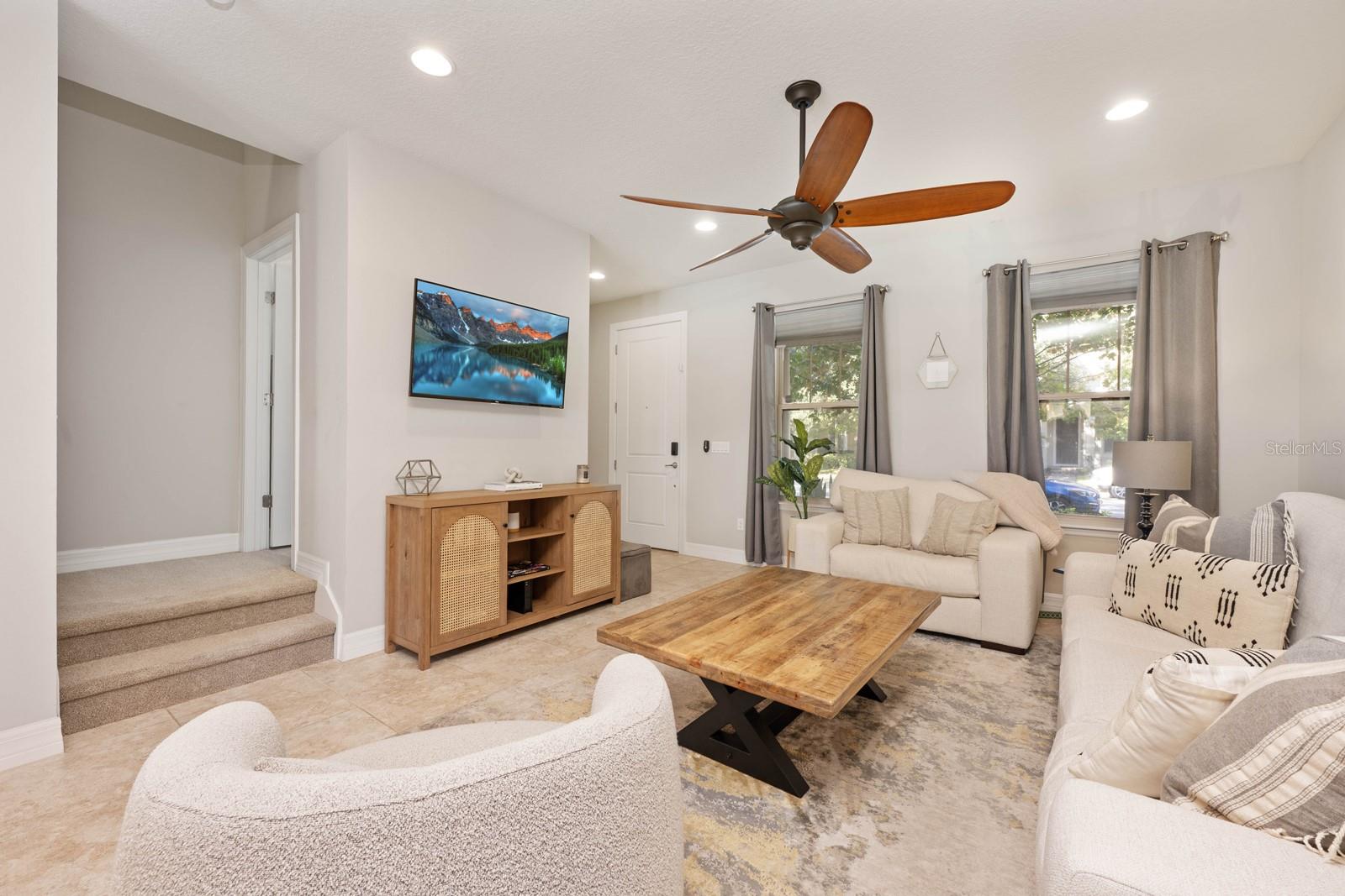 Image 3 of 25 For 7327 Duxbury Lane