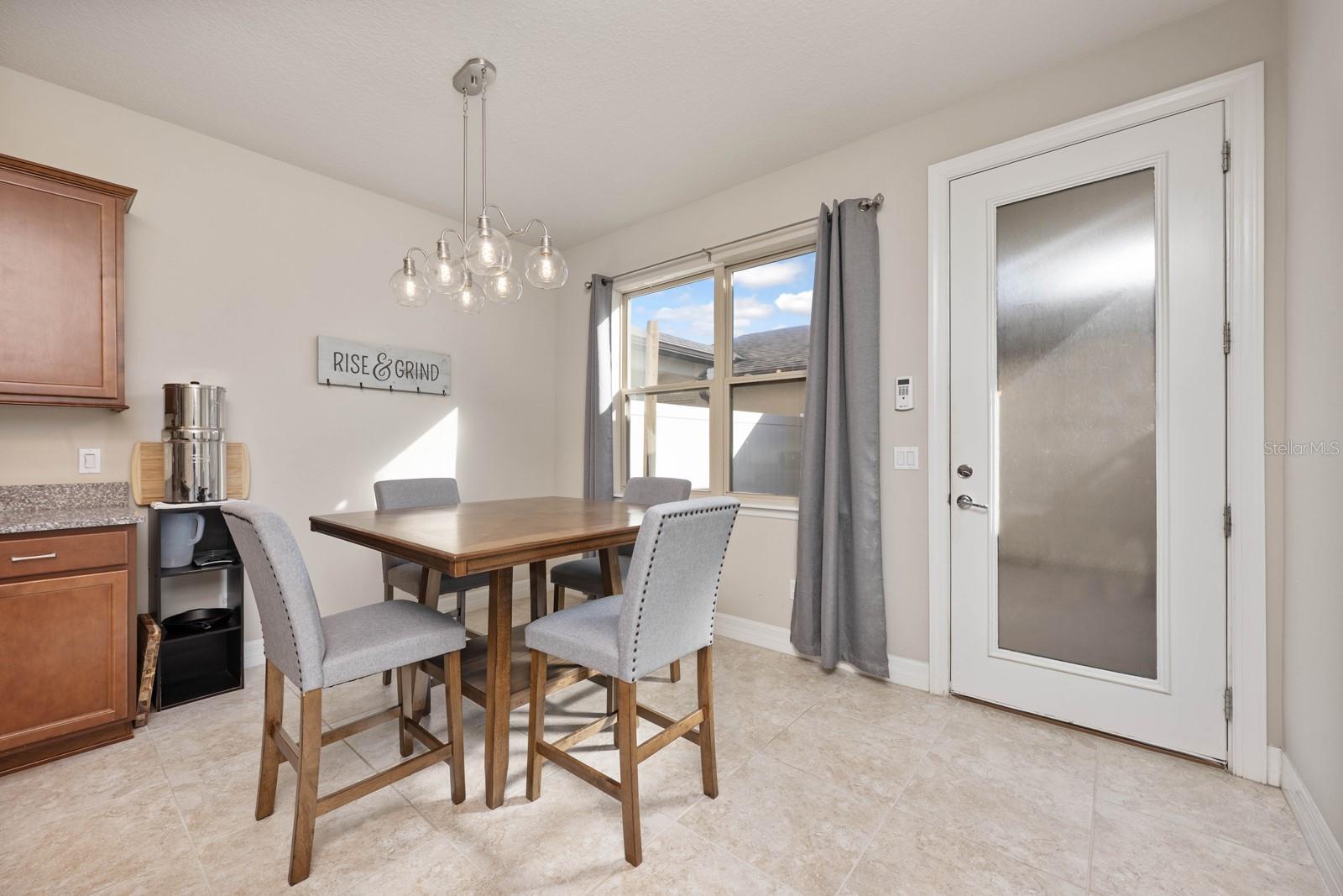 Image 9 of 25 For 7327 Duxbury Lane