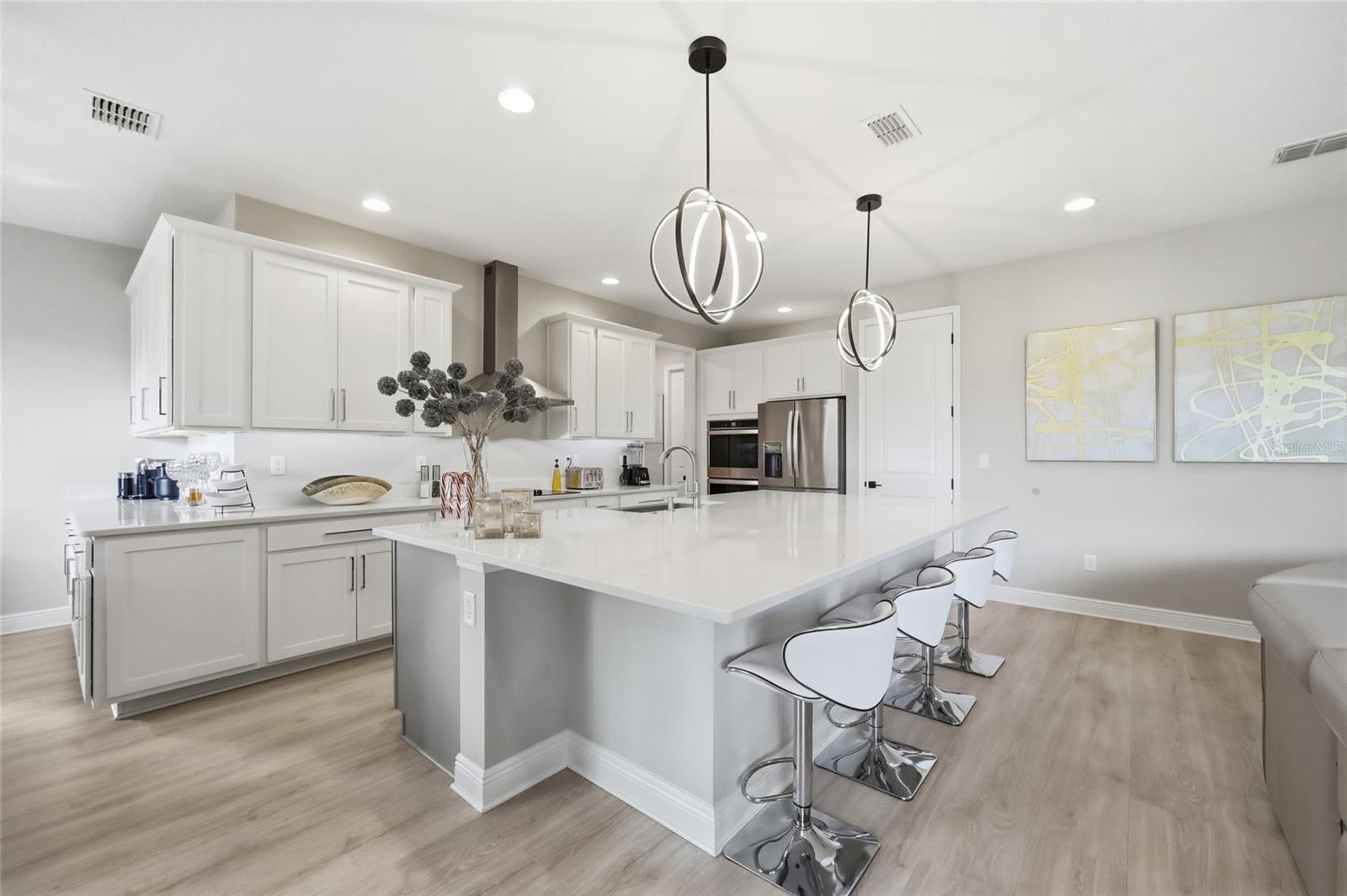 Image 16 of 59 For 5074 Breezy Acres Street