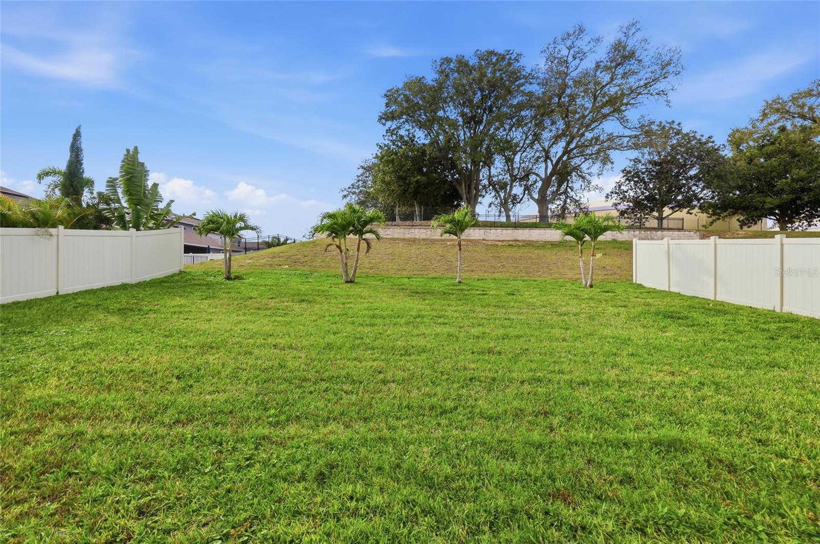 Image 52 of 59 For 5074 Breezy Acres Street