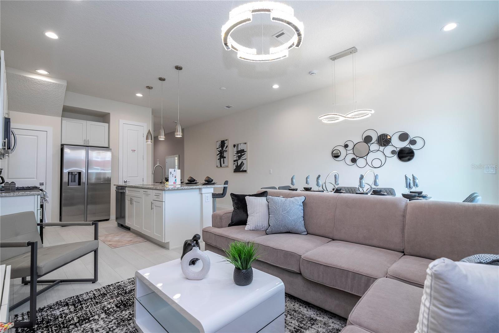 Image 10 of 39 For 7514 Sunflower Circle