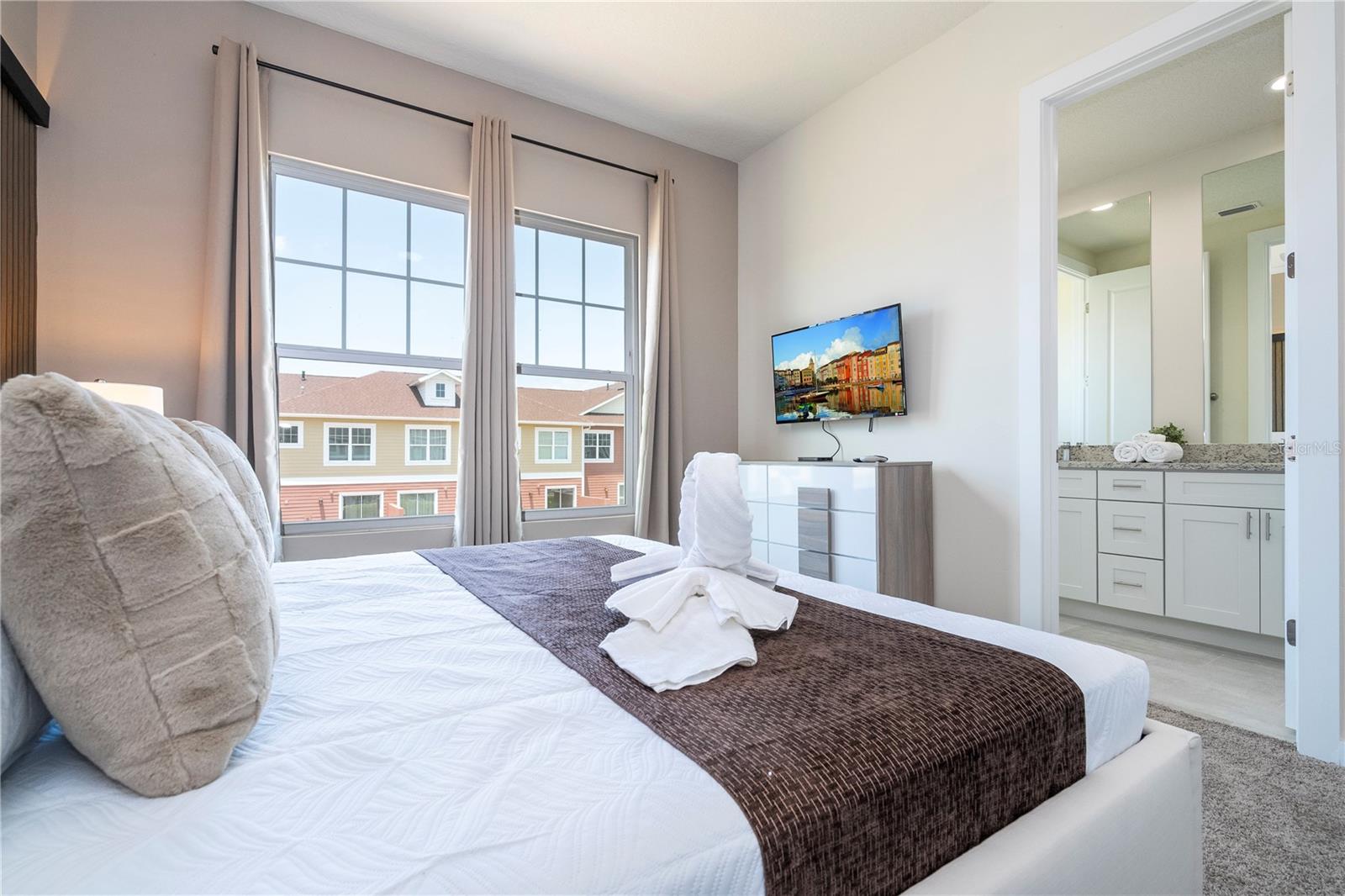 Image 23 of 39 For 7514 Sunflower Circle