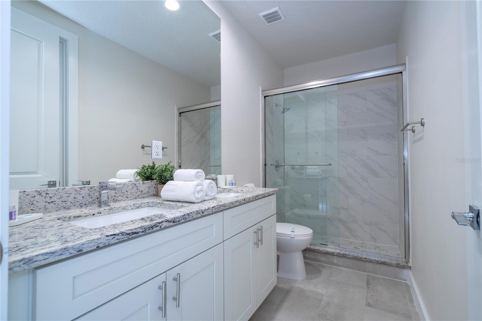 Image 5 of 39 For 7514 Sunflower Circle