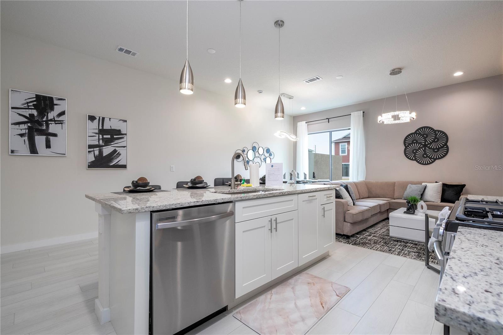 Image 8 of 39 For 7514 Sunflower Circle