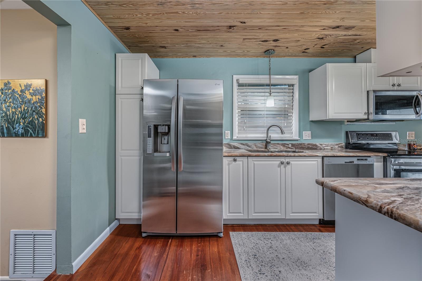 Image 35 of 44 For 2518 Fort Lane Road