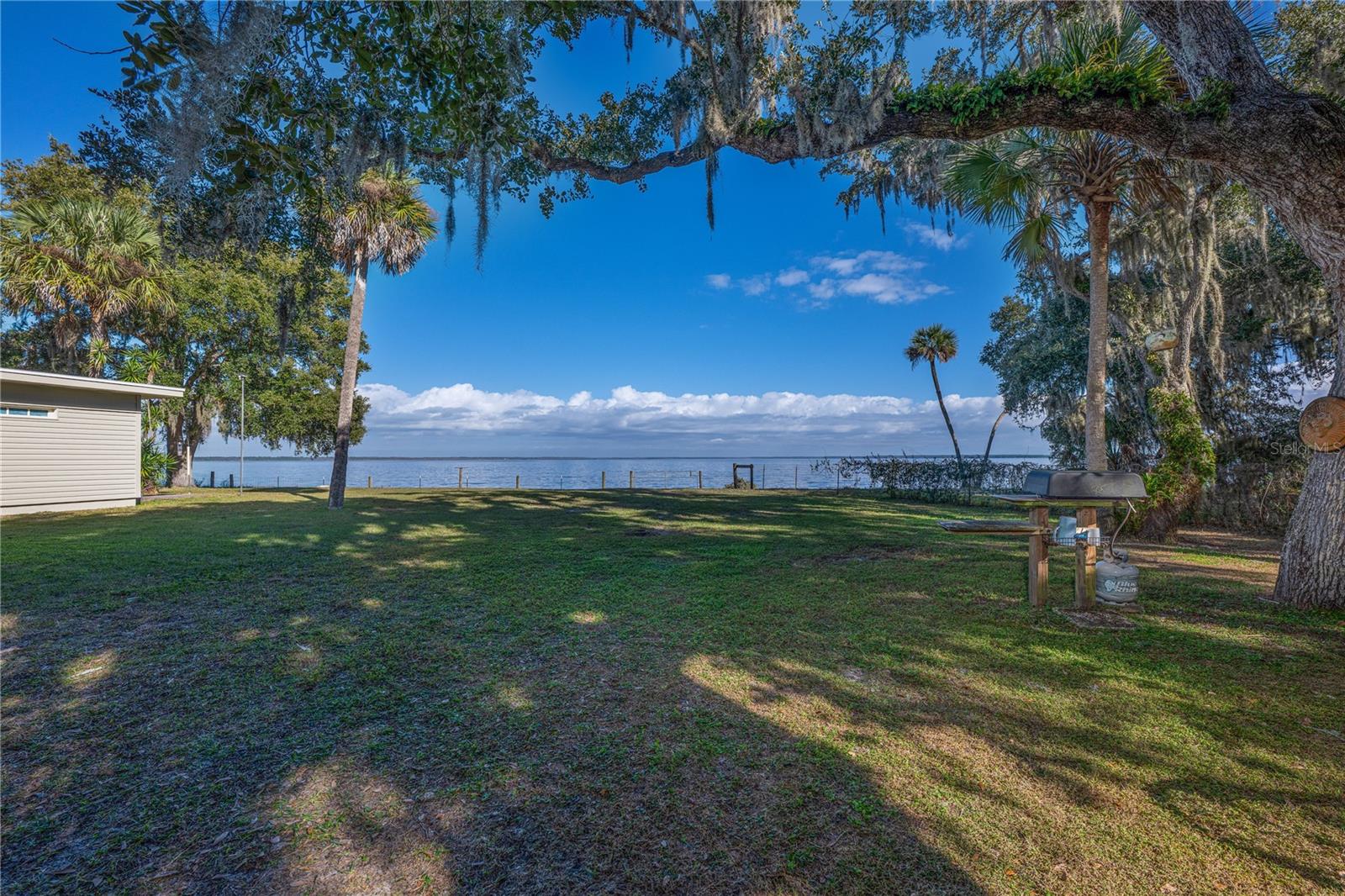 Image 5 of 44 For 2518 Fort Lane Road