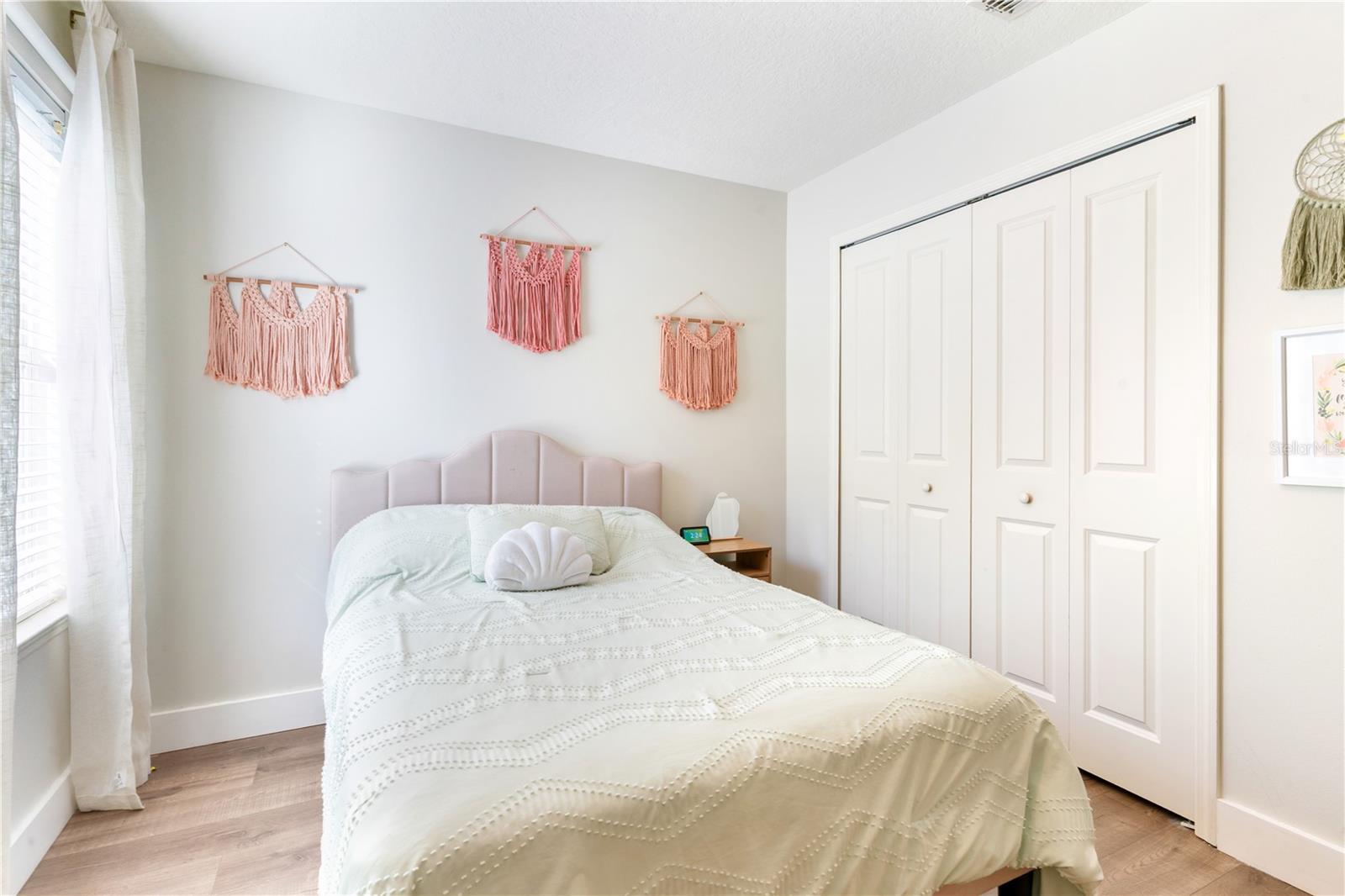 Image 12 of 62 For 11949 Verrazano Dr Drive