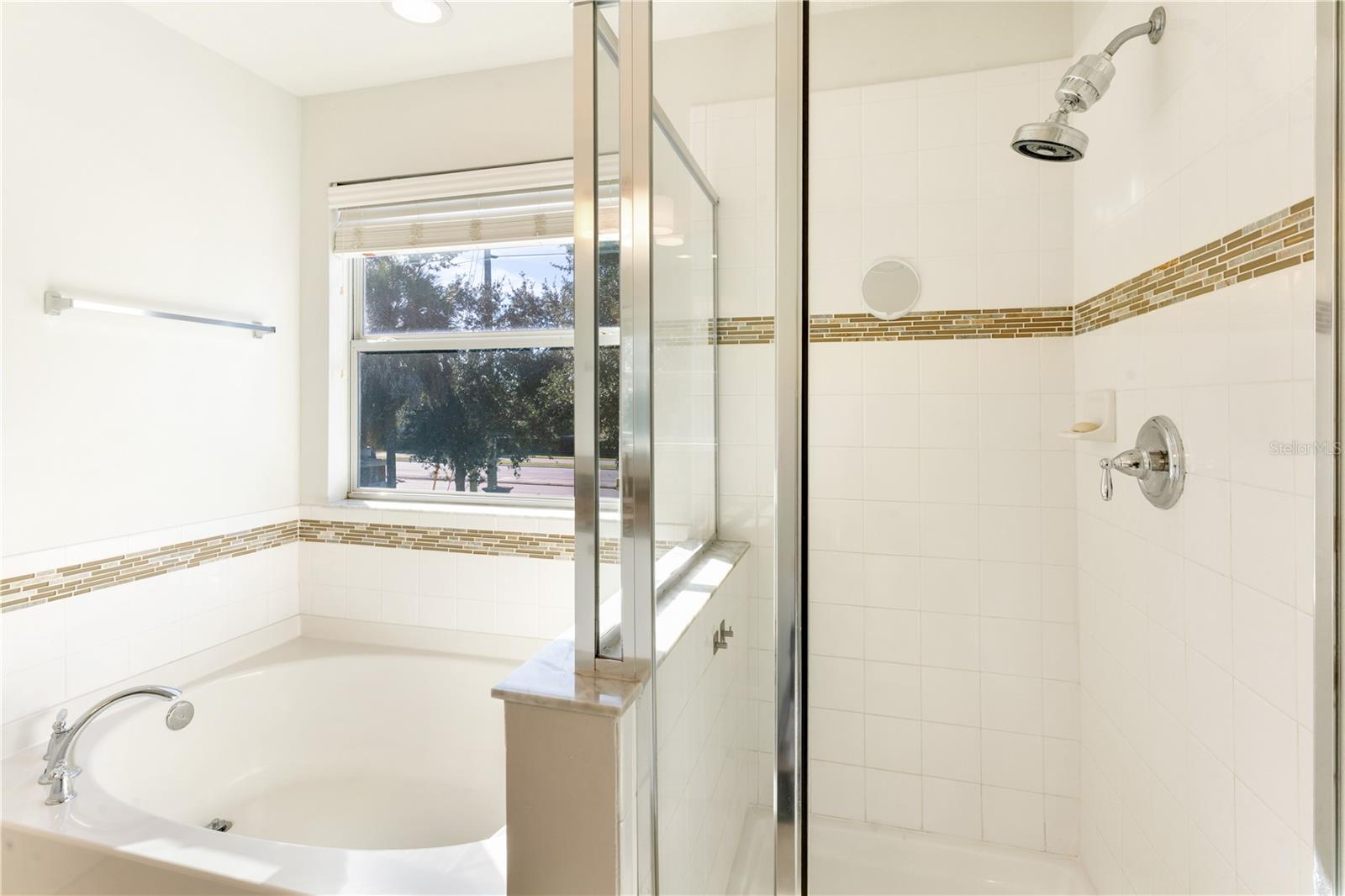 Image 20 of 62 For 11949 Verrazano Dr Drive