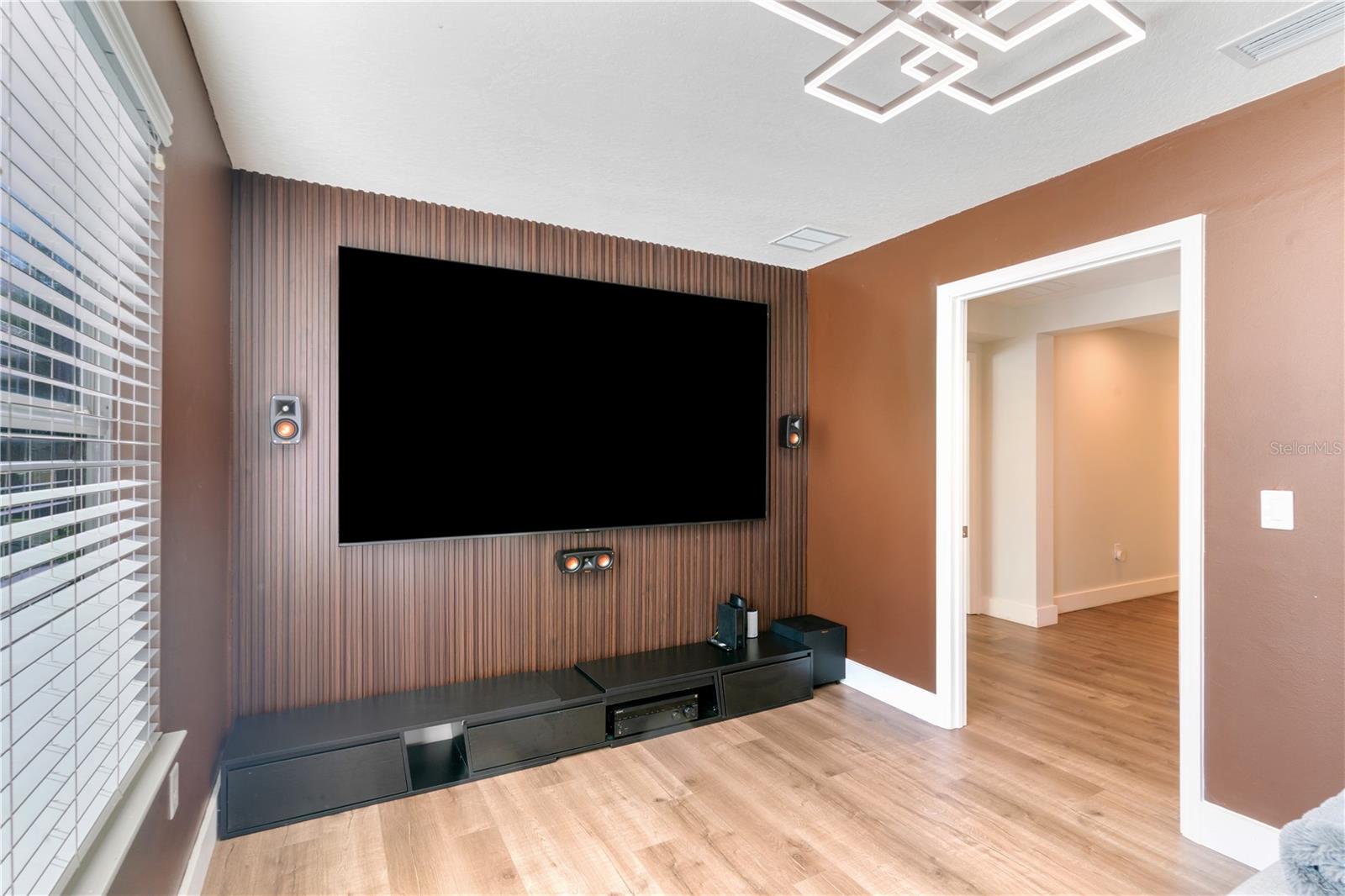 Image 3 of 62 For 11949 Verrazano Dr Drive