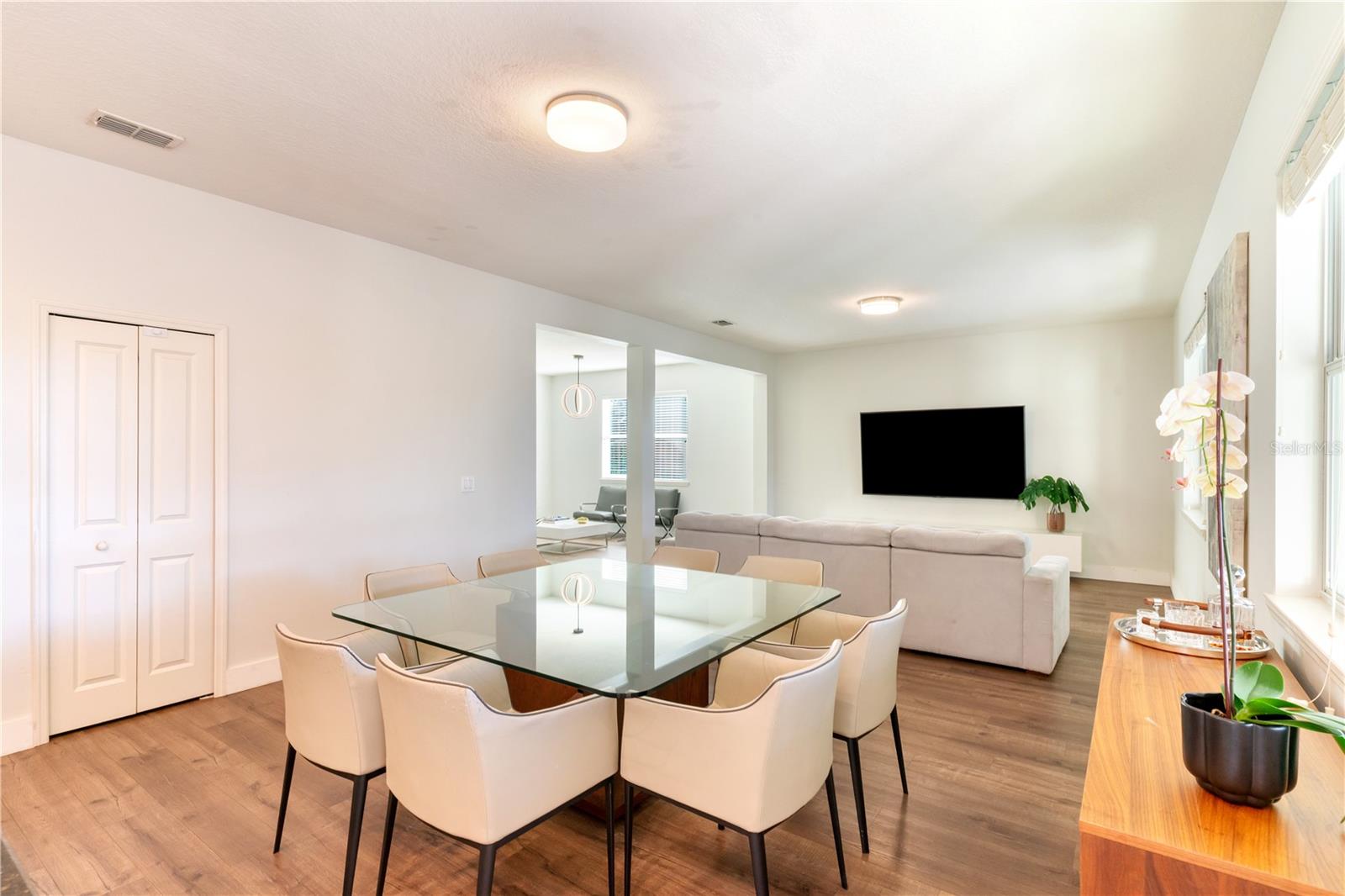 Image 32 of 62 For 11949 Verrazano Dr Drive