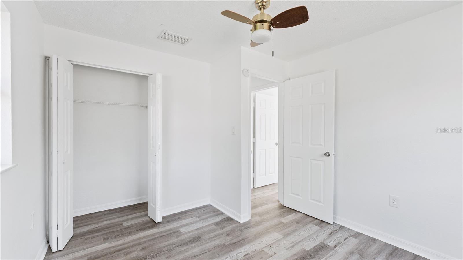 Image 17 of 25 For 4447 Ivey Court