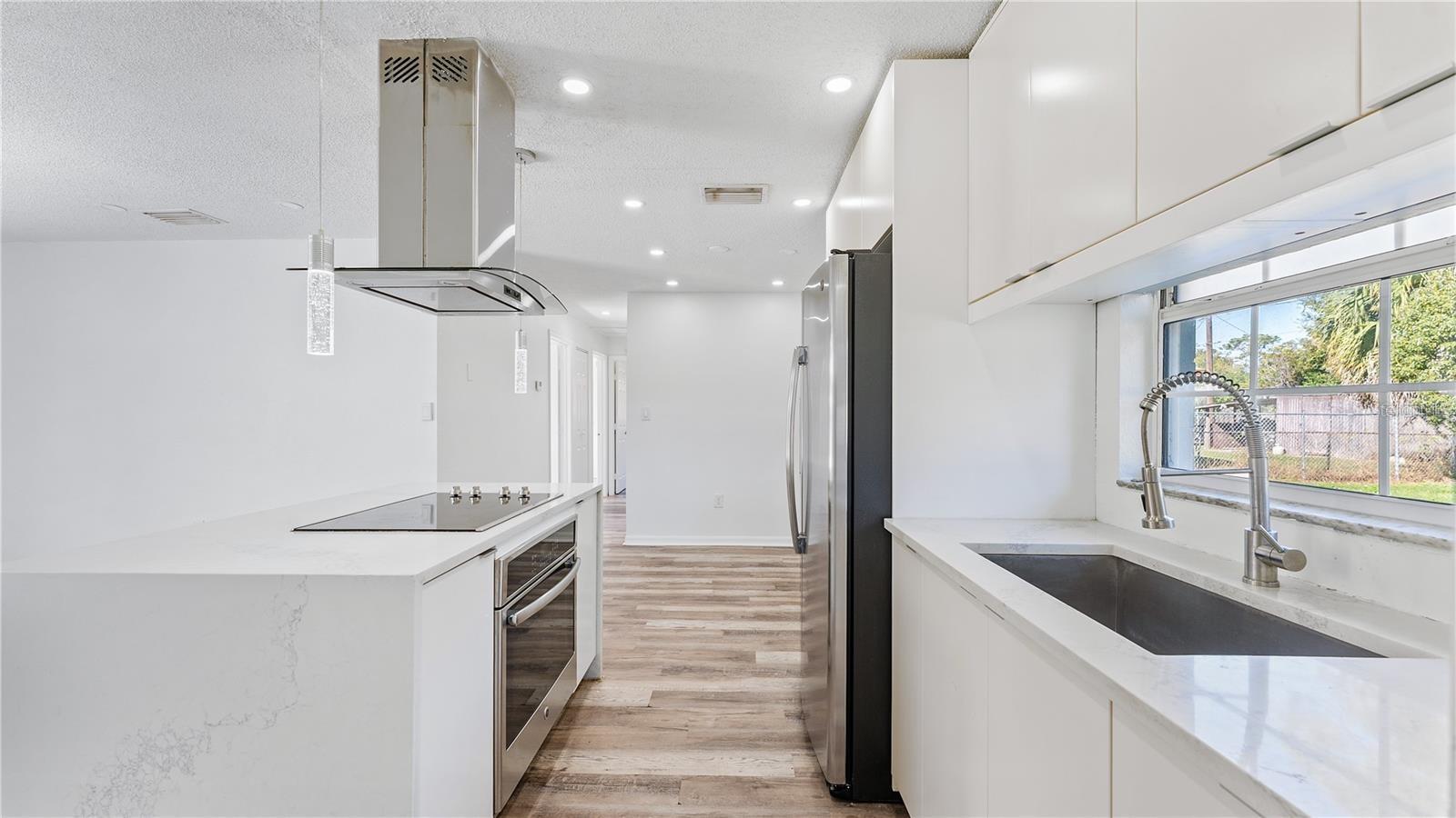 Image 5 of 25 For 4447 Ivey Court