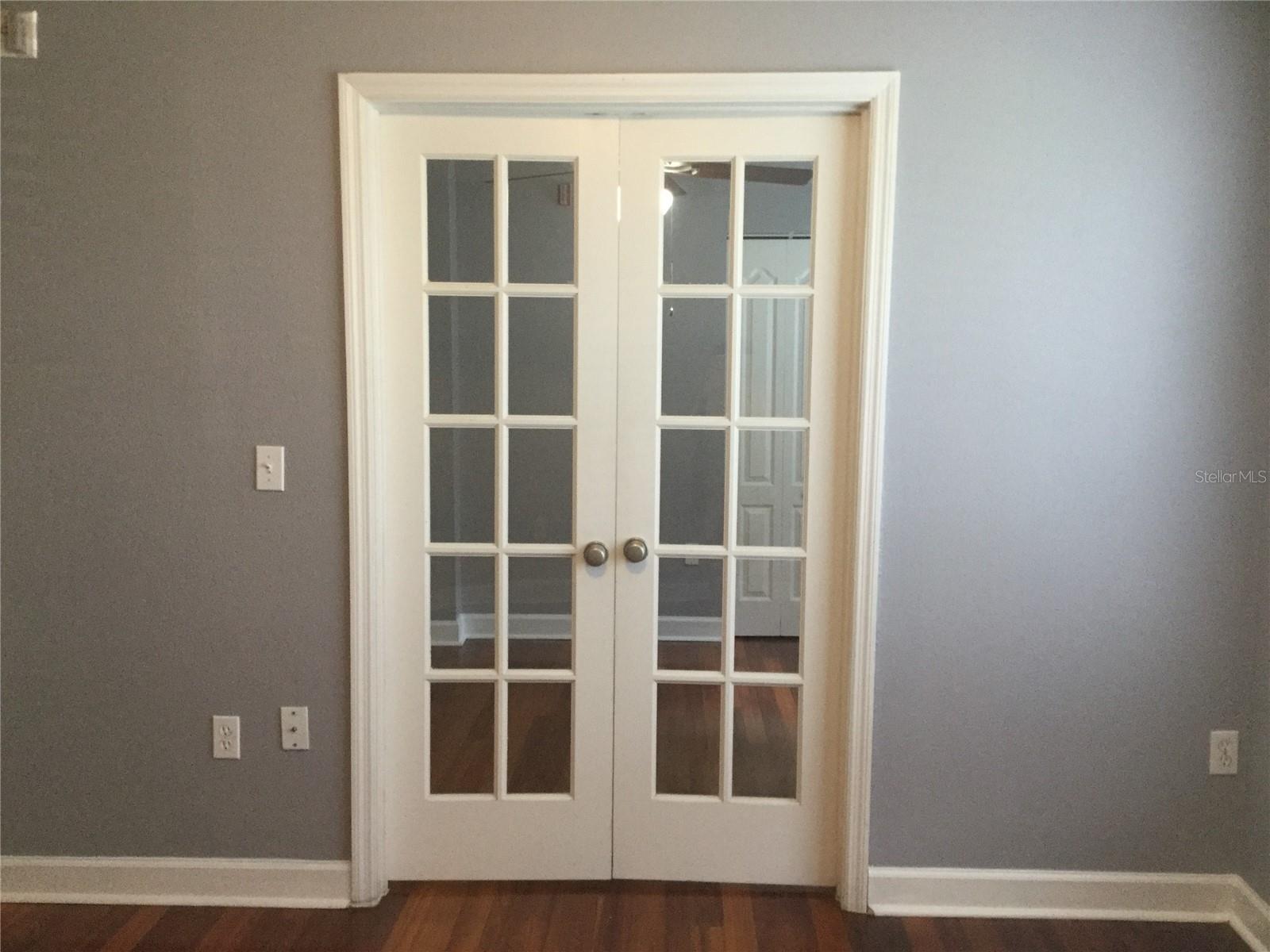 Image 4 of 26 For 2071 Dixie Belle Drive B