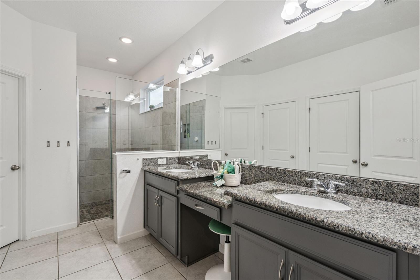 Image 27 of 55 For 16256 Misty Hills Avenue