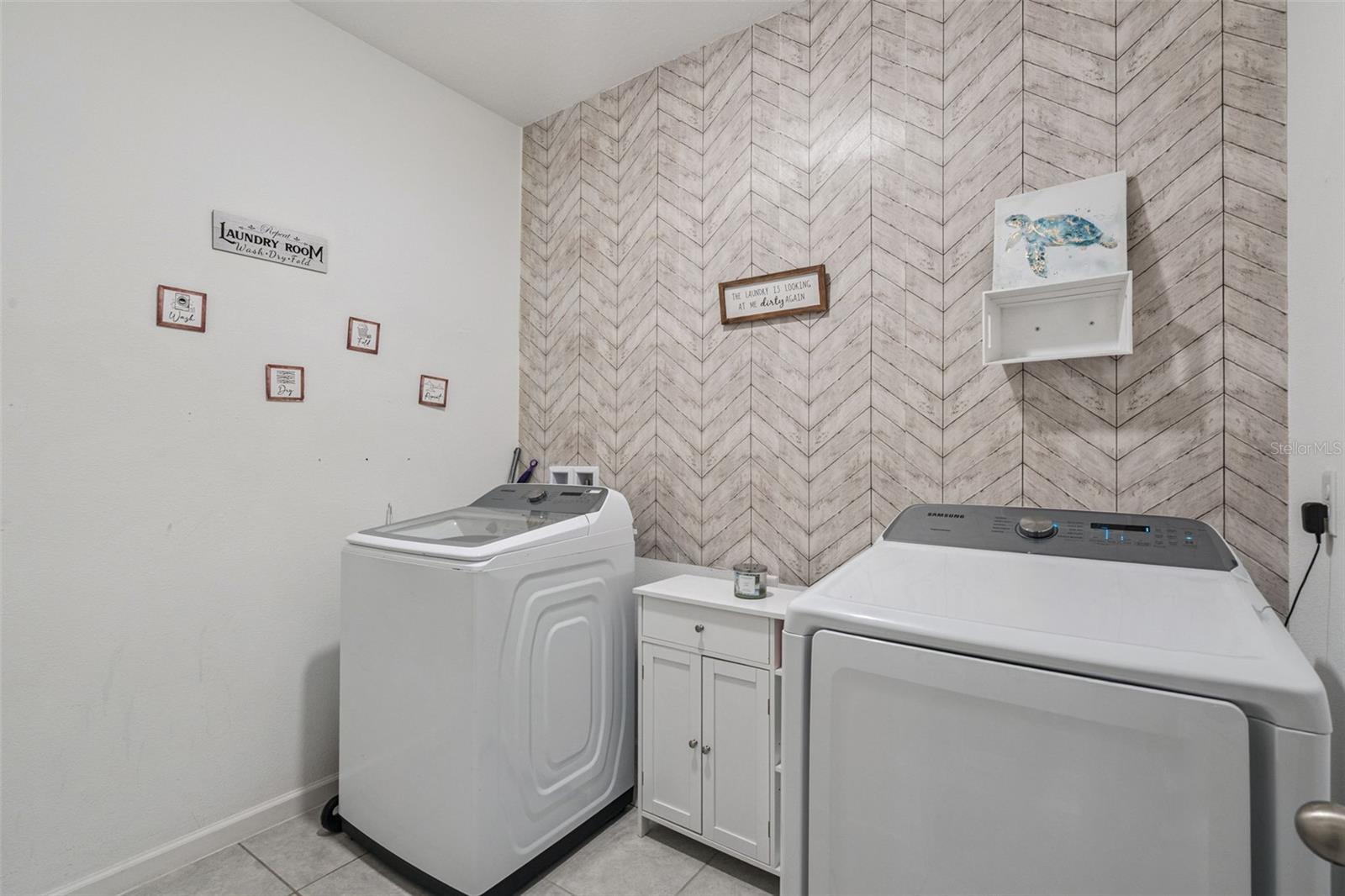 Image 31 of 55 For 16256 Misty Hills Avenue