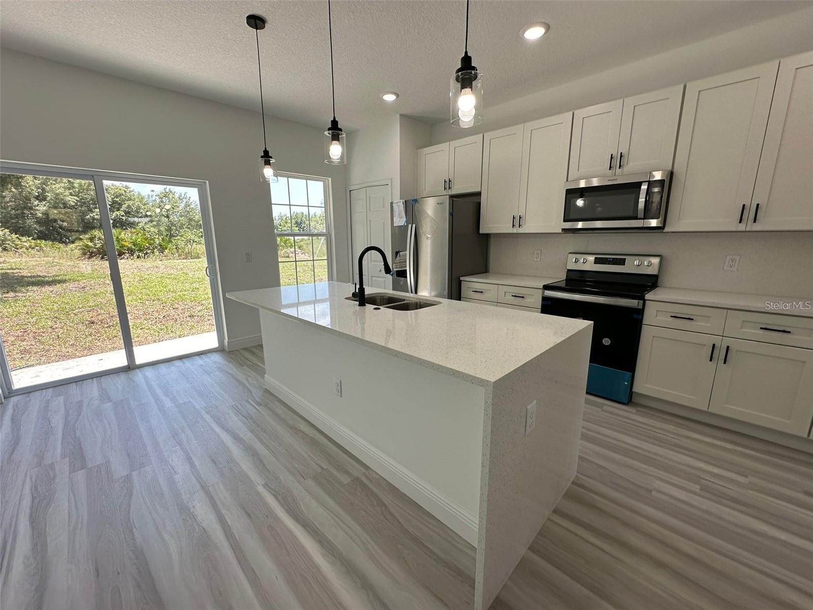 Image 7 of 24 For 5842 154th Lane Road