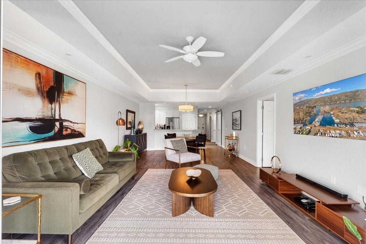 Image 11 of 31 For 7658 Whisper Way 402