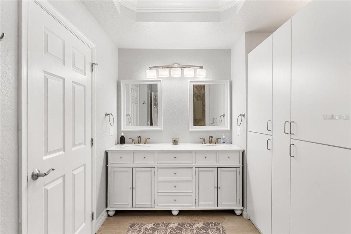 Image 16 of 31 For 7658 Whisper Way 402