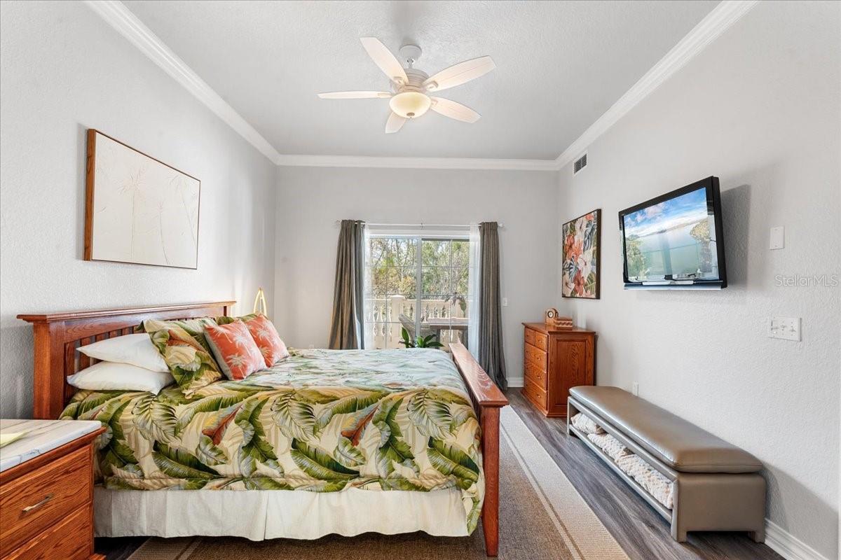 Image 17 of 31 For 7658 Whisper Way 402