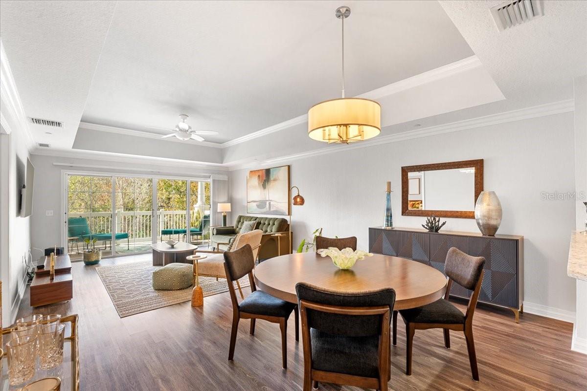 Image 4 of 31 For 7658 Whisper Way 402