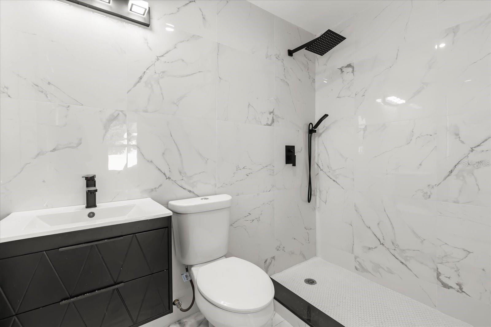 Image 15 of 25 For 1092 Deltona Boulevard