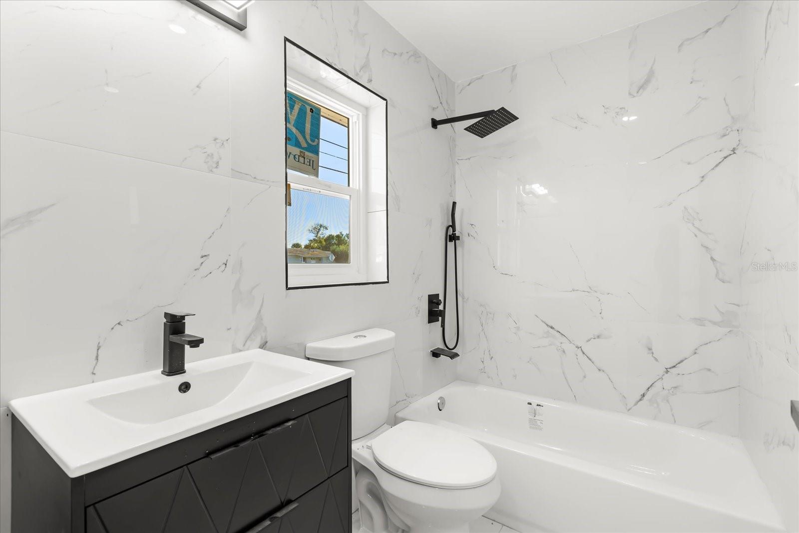 Image 4 of 25 For 1092 Deltona Boulevard