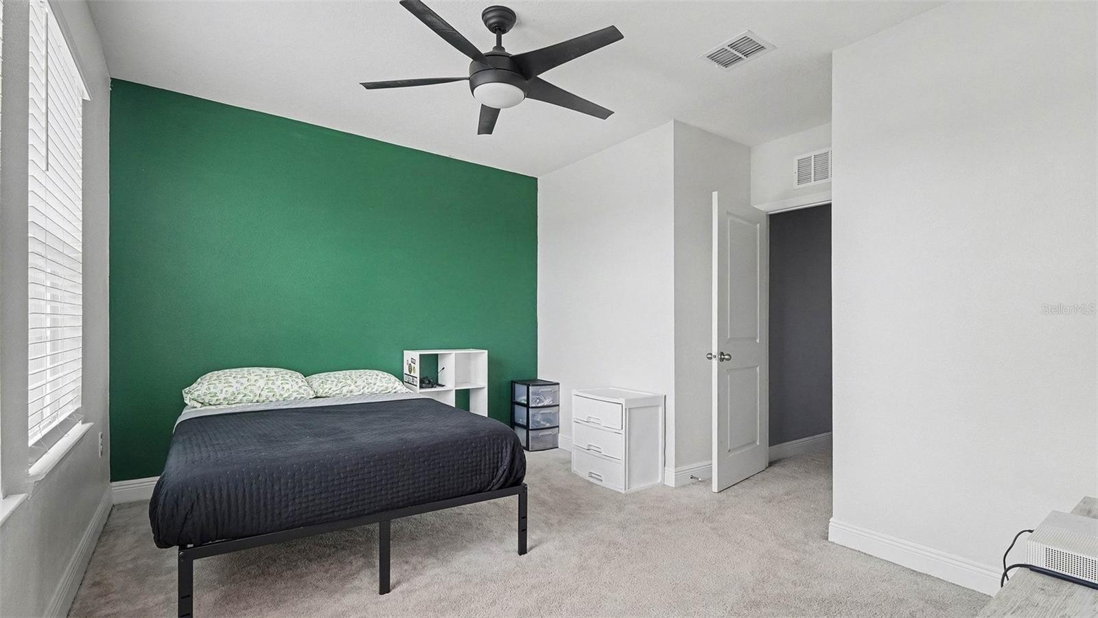 Image 39 of 52 For 5596 43rd Court