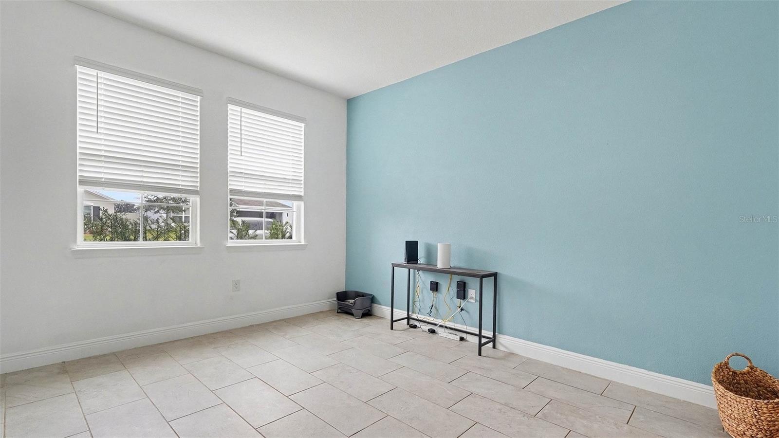 Image 6 of 32 For 5596 43rd Court