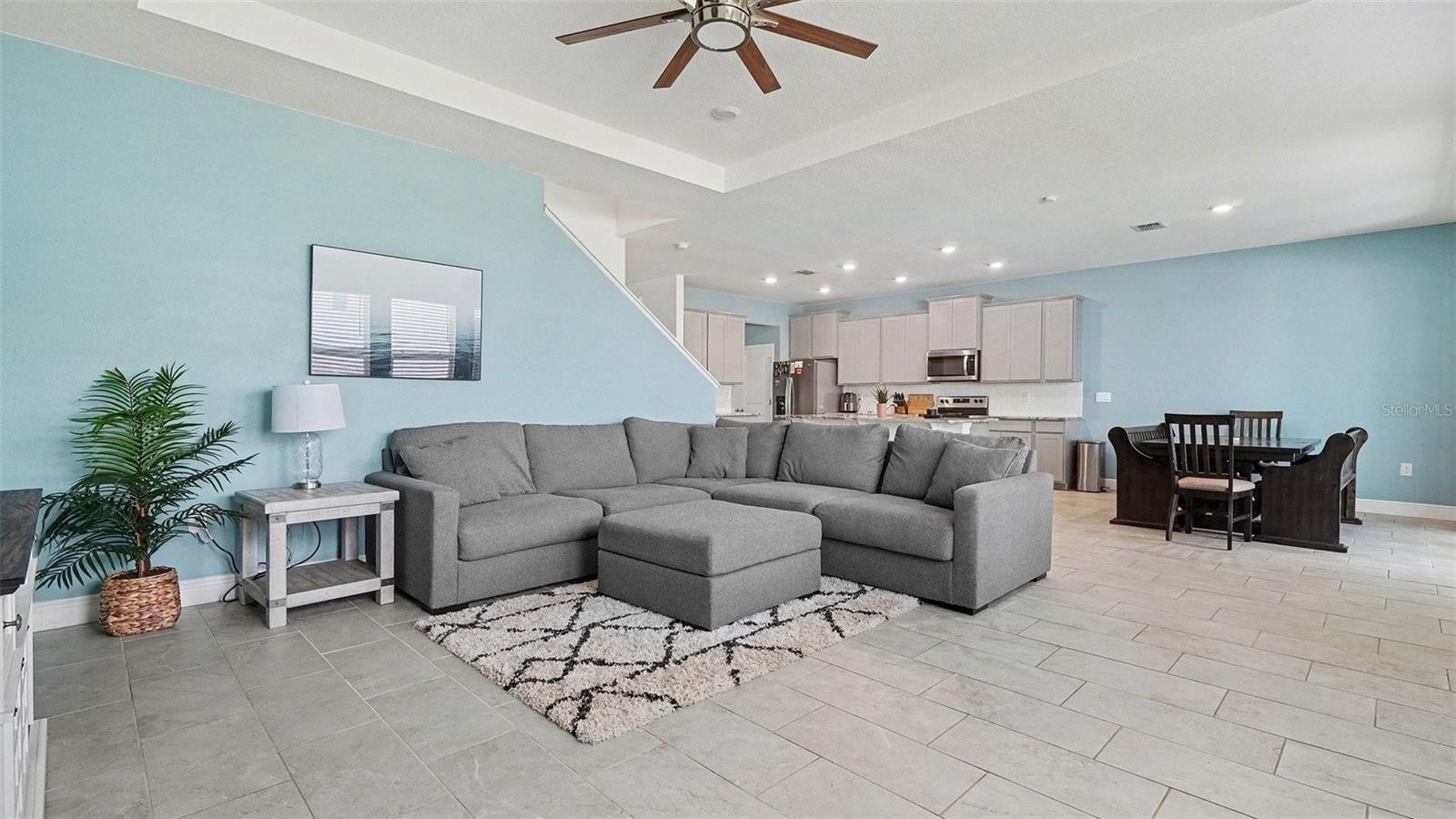 Image 7 of 32 For 5596 43rd Court