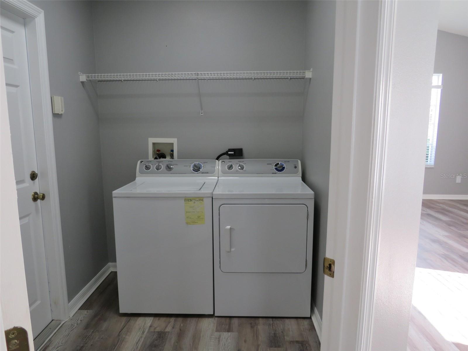 Image 32 of 41 For 16625 Palm Spring Drive