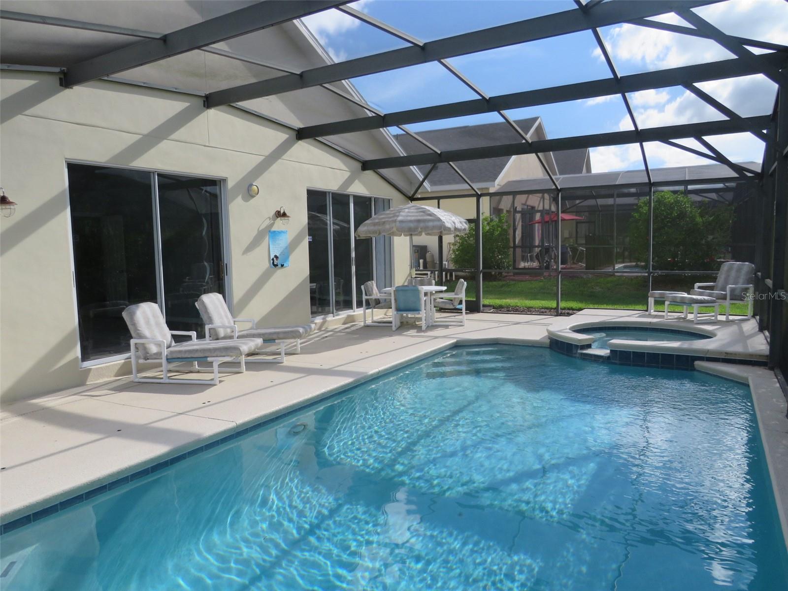 Image 38 of 41 For 16625 Palm Spring Drive