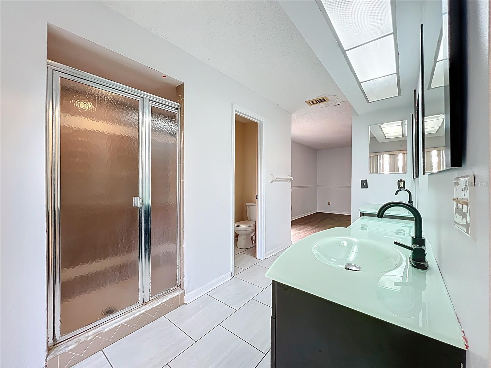 Image 24 of 35 For 1833 Crowley Circle