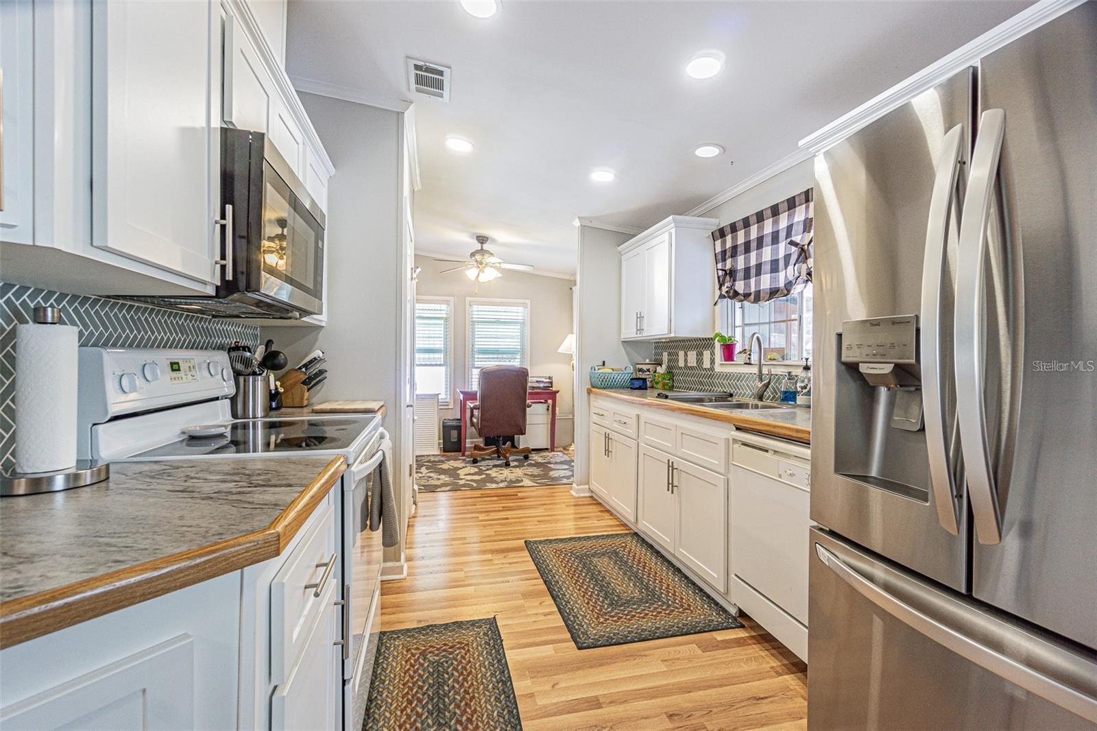 Image 4 of 6 For 37513 Campo Avenue