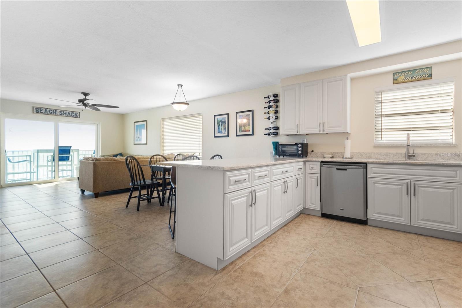 Image 5 of 43 For 1515 Atlantic Avenue 404