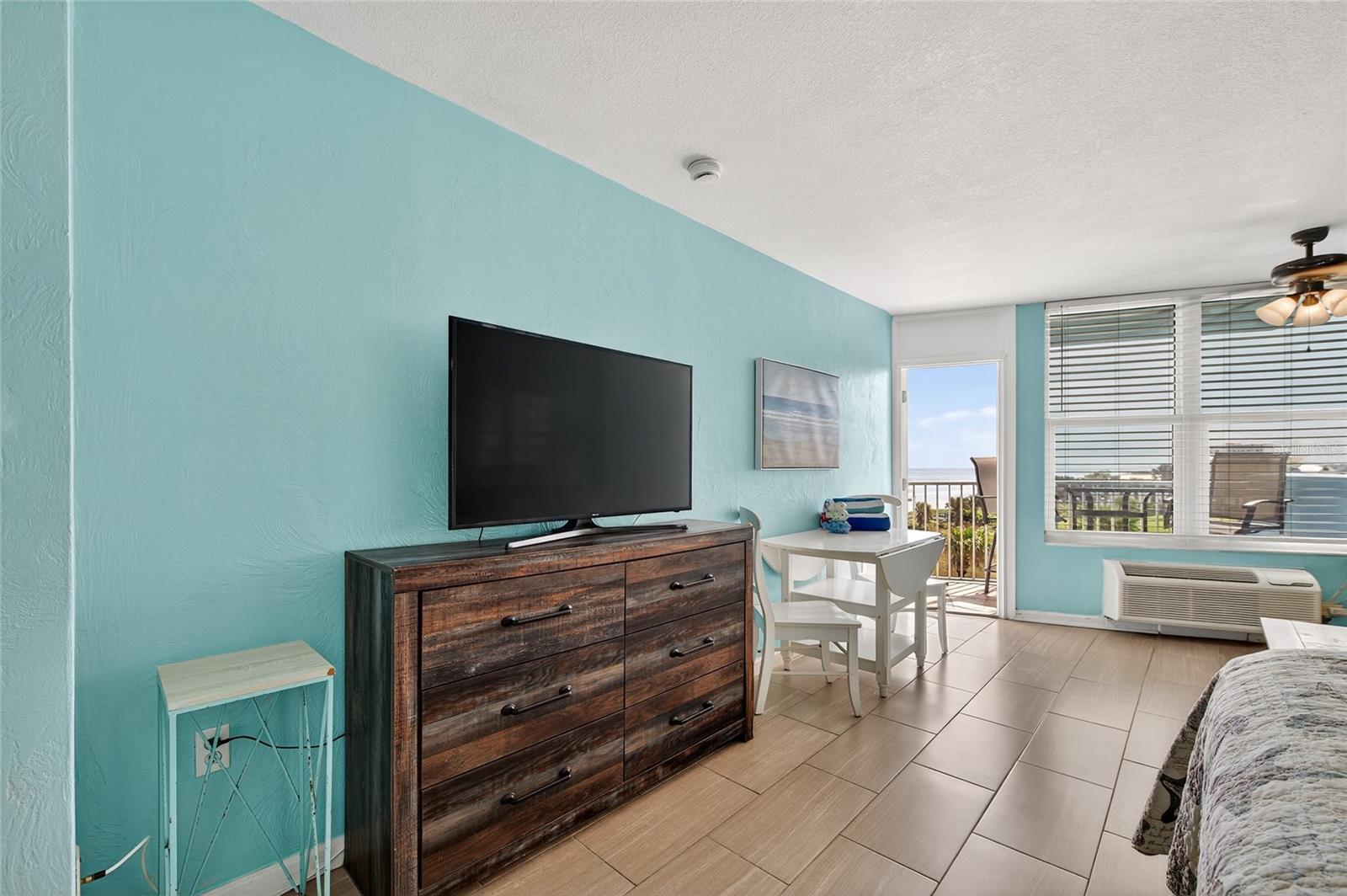 Image 23 of 34 For 313 Atlantic Avenue 4110