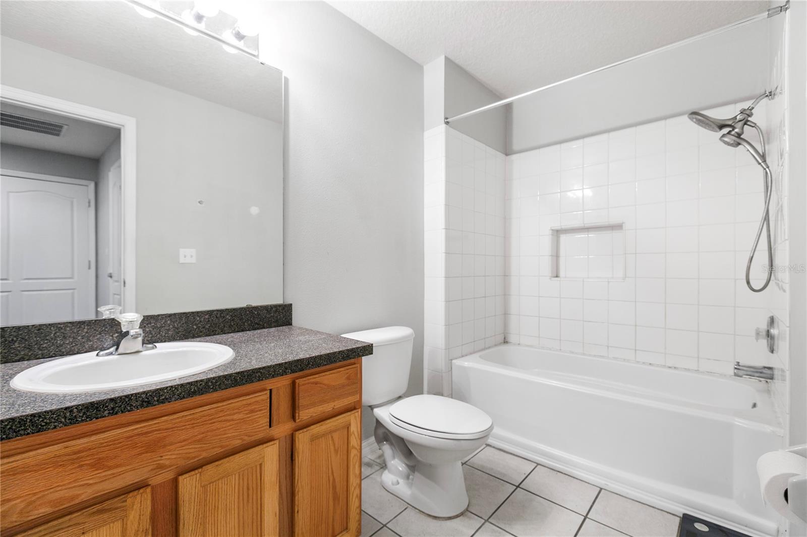 Image 18 of 22 For 1062 Royal Ridge Drive